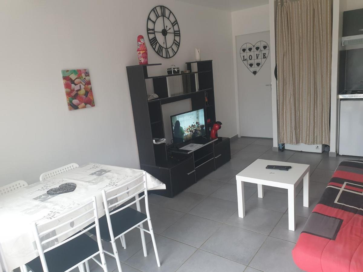 Bel Appartement T2 Climatise Avec Piscine Poitiers-Futuroscope-Creps De Poitiers Vouneuil-sous-Biard Εξωτερικό φωτογραφία