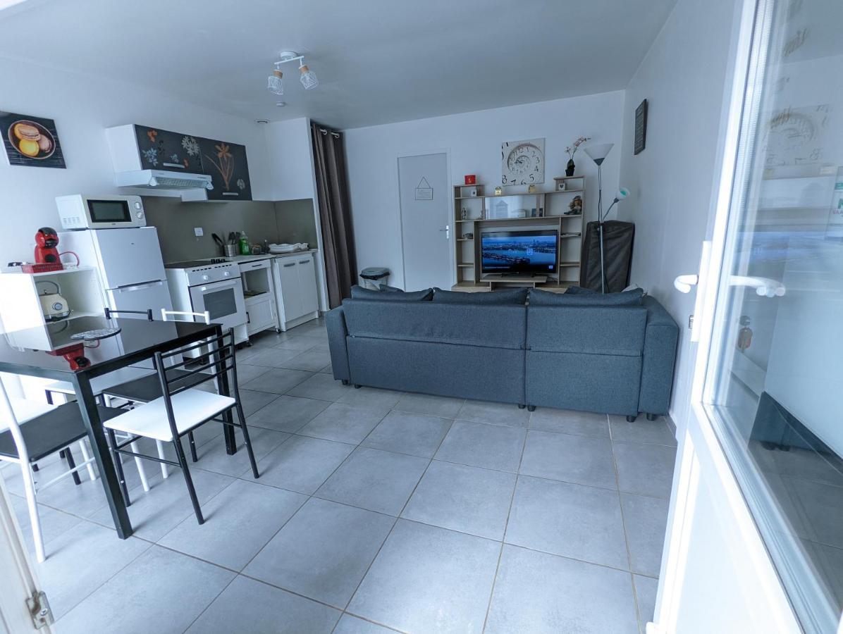 Bel Appartement T2 Climatise Avec Piscine Poitiers-Futuroscope-Creps De Poitiers Vouneuil-sous-Biard Εξωτερικό φωτογραφία